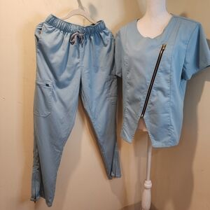 Niaahinn Light Blue Scrub Set with Zipper Detail Size M